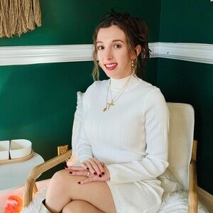 Meet your Posher, Brooke